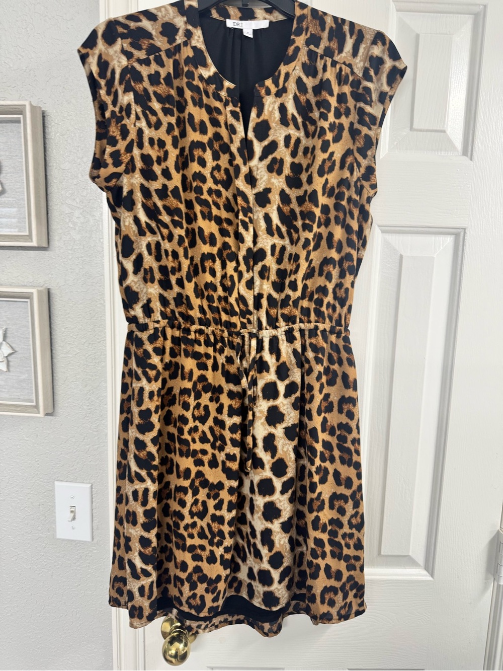DR2 Short Sleeved Leopard Print Day Dress - Black & Tan
